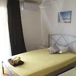 Affittacamere Hvar 2*