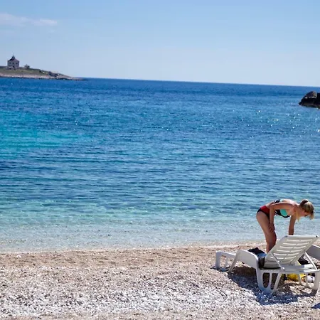 Hvar 2* フヴァル