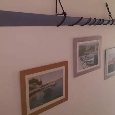 ゲストハウス Hvar フヴァル