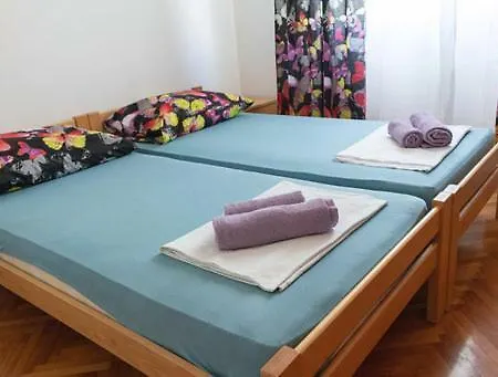 בית הארחה Hvar חוואר