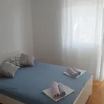 룸스 게스트하우스 2*