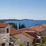 赫瓦尔旅馆