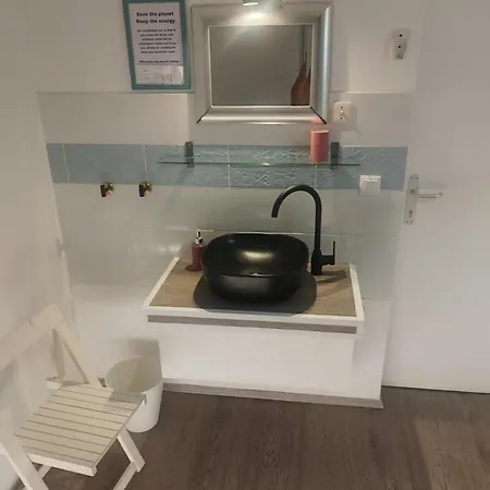 赫瓦尔旅馆 2* 赫瓦尔